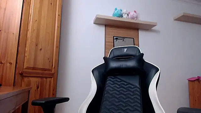 Lisakisss online show from 09-22-25, 06:37