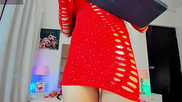 Snapshot of MiaJacksonn chatting on 03-06-25, 11:03 MiaJacksonn online show from 03-06-25, 11:03