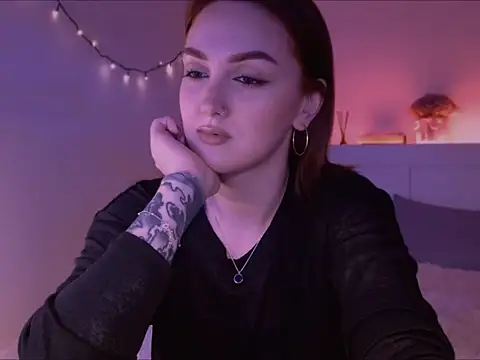 LilyFarey online show from 01-31-25, 10:31