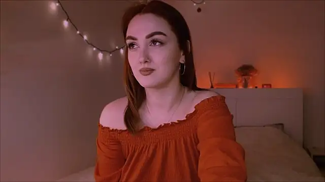 LilyFarey online show from 03-07-25, 06:33