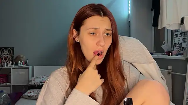 Uniarten online show from 10-03-25, 06:27