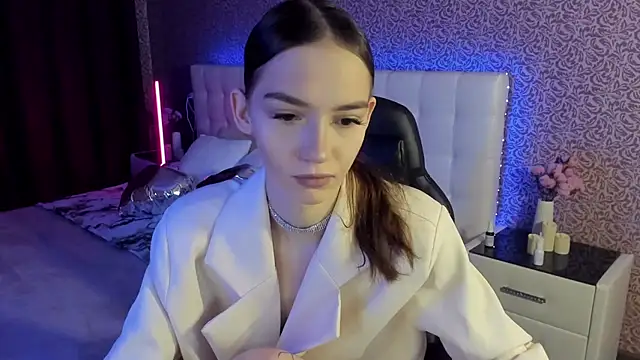 SophieCatty online show from 02-25-25, 06:36