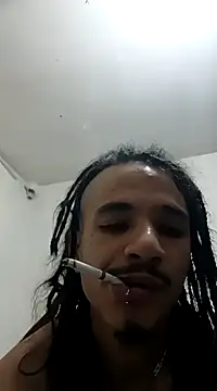 Snapshot of Oliver_rolland chatting on 03-02-25, 11:50 Oliver rolland online show from 03-02-25, 11:50
