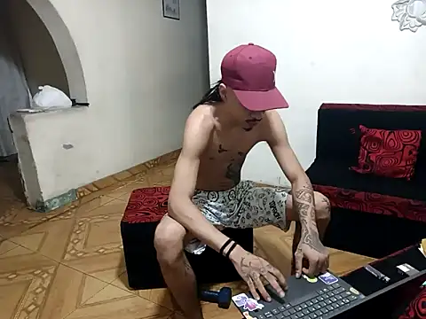 Snapshot of Oliver_rolland chatting on 03-15-25, 12:47 Oliver rolland online show from 03-15-25, 12:47