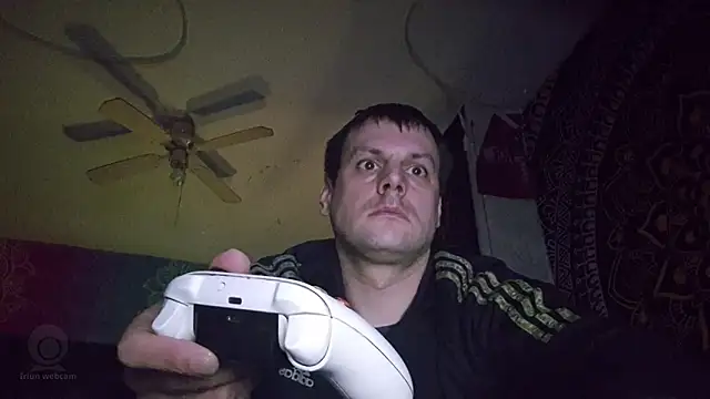 slankecrosdresser online show from 04-04-26, 07:33