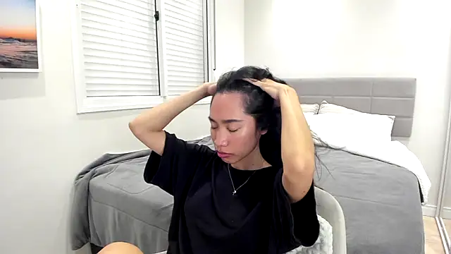 Snapshot of itsyourcassie chatting on 02-28-25, 12:10 itsyourcassie online show from 02-28-25, 12:10