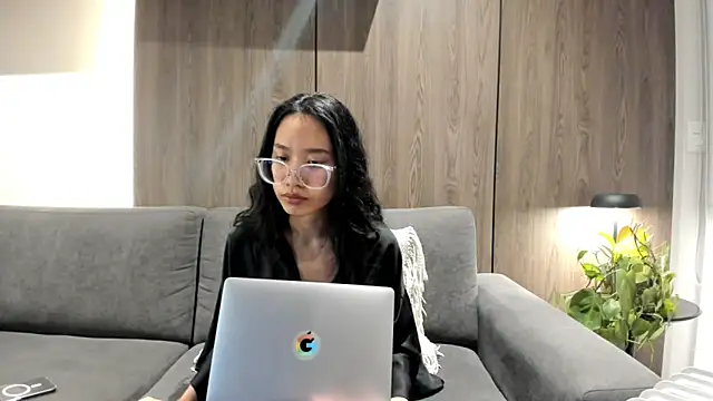 Snapshot of itsyourcassie chatting on 09-19-25, 12:12 itsyourcassie online show from 09-19-25, 12:12