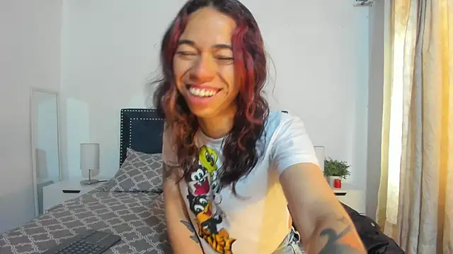 Snapshot of ZulyMichels chatting on 03-03-26, 12:22 ZulyMichels online show from 03-03-26, 12:22