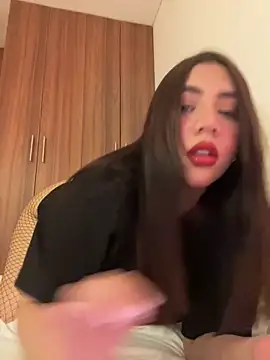 Snapshot of marcimaa chatting on 12-20-24, 11:26 marcimaa online show from 12-20-24, 11:26