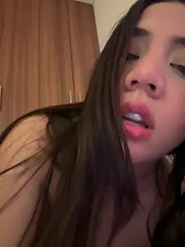 Snapshot of marcimaa chatting on 12-21-24, 05:36 marcimaa online show from 12-21-24, 05:36