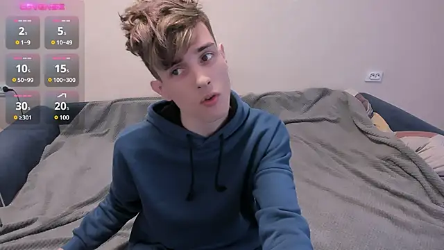 Snapshot of James_Mills chatting on 03-20-25, 07:04 James Mills online show from 03-20-25, 07:04