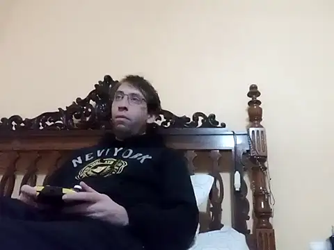 White rabbit  online show from 01-07-25, 03:02