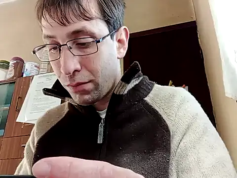 White rabbit  online show from 02-05-25, 10:51