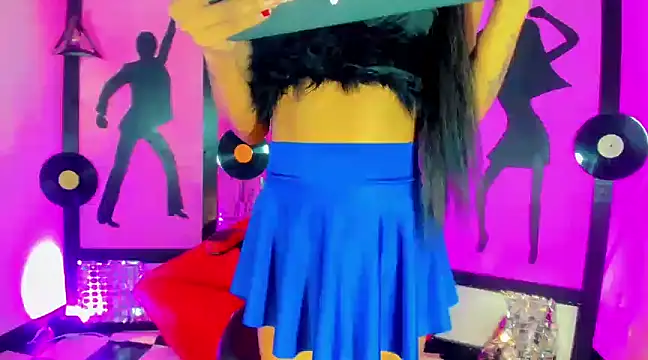 Snapshot of nickyminach_ chatting on 12-14-24, 07:36 nickyminach online show from 12-14-24, 07:36