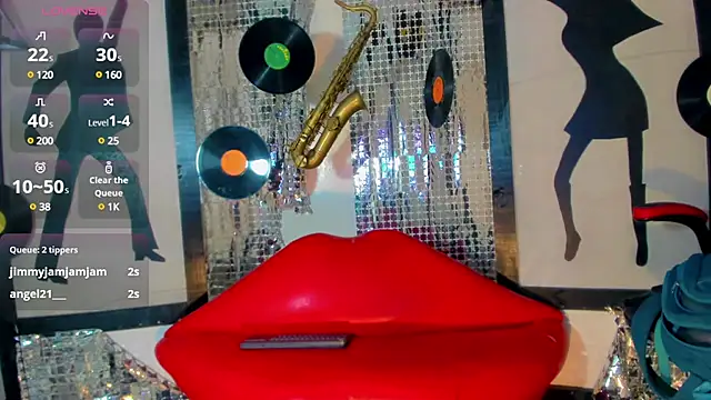 Snapshot of nickyminach_ chatting on 12-23-24, 11:17 nickyminach online show from 12-23-24, 11:17