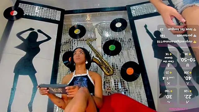 Snapshot of nickyminach_ chatting on 02-01-25, 07:23 nickyminach online show from 02-01-25, 07:23