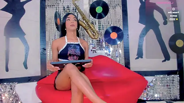 Snapshot of nickyminach_ chatting on 02-04-25, 07:33 nickyminach online show from 02-04-25, 07:33