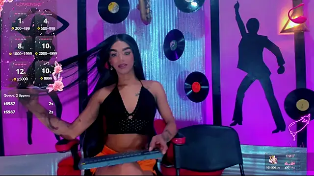 Snapshot of nickyminach_ chatting on 09-27-25, 07:41 nickyminach online show from 09-27-25, 07:41