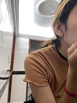 Girl Cherry online show from 03-18-25, 10:57