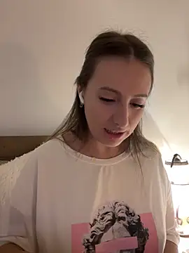 Eva Ryen online show from 11-23-25, 05:24