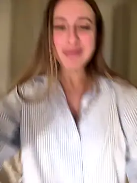 Eva Ryen online show from 12-22-25, 08:17