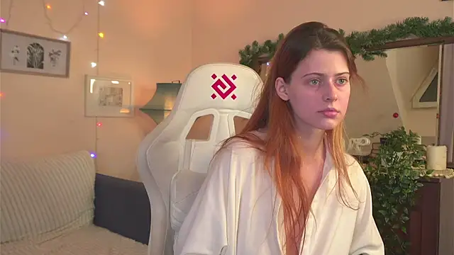 doll lesli online show from 12-20-24, 02:49