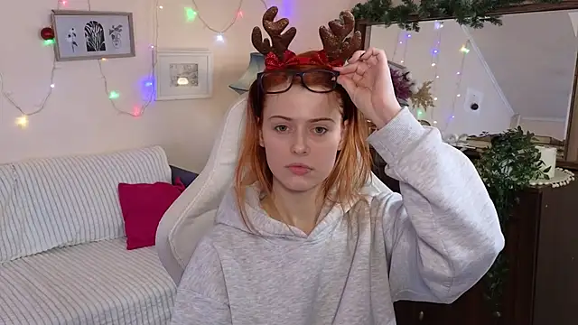 doll lesli online show from 12-26-24, 03:20