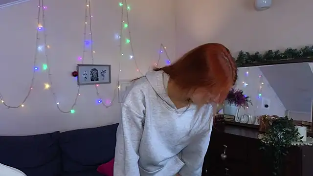 doll lesli online show from 01-04-25, 04:00