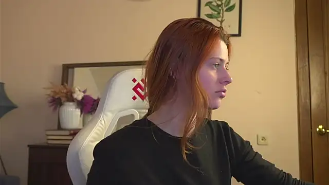 doll lesli online show from 01-31-25, 03:22