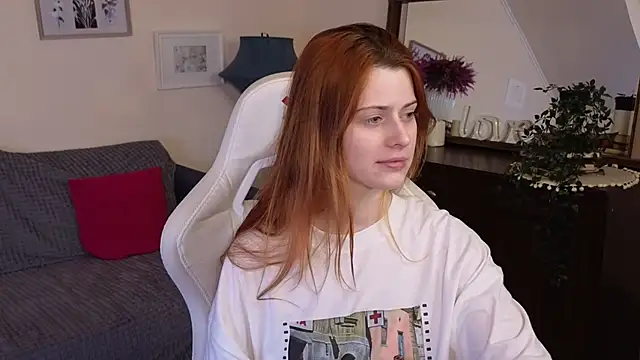 doll lesli online show from 02-09-25, 04:29