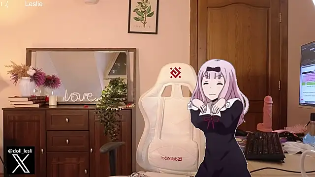 doll lesli online show from 03-18-25, 05:21