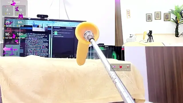 Paulina Davis  online show from 10-18-25, 02:25