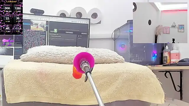 Paulina Davis  online show from 02-08-26, 12:36