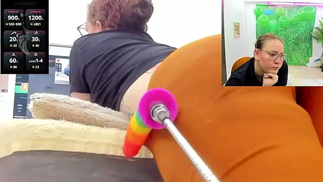 Snapshot of Paulina_Davis_ chatting on 03-25-26, 10:05 Paulina Davis online show from 03-25-26, 10:05