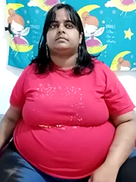 Snapshot of SusanaEshwar chatting on 02-18-26, 11:44 SusanaEshwar online show from 02-18-26, 11:44