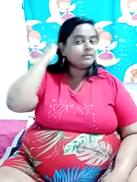Snapshot of SusanaEshwar chatting on 03-16-26, 01:59 SusanaEshwar online show from 03-16-26, 01:59