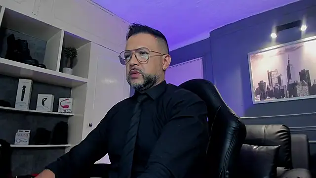 MrFrank tattoo online show from 09-26-25, 11:36