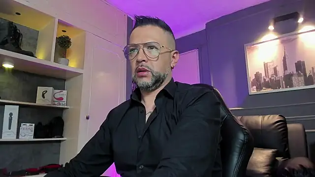 MrFrank tattoo online show from 02-09-26, 10:30