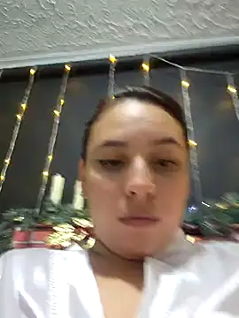 LizzRouse online show from 12-15-24, 03:56