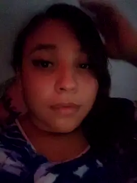 Snapshot of LizzRouse chatting on 10-12-25, 12:59 LizzRouse online show from 10-12-25, 12:59