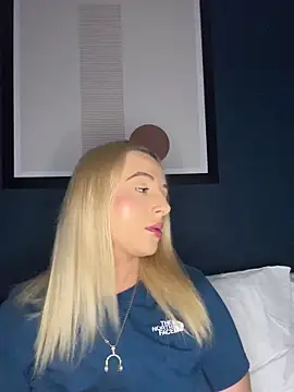 Strongqueen online show from 02-07-25, 09:04