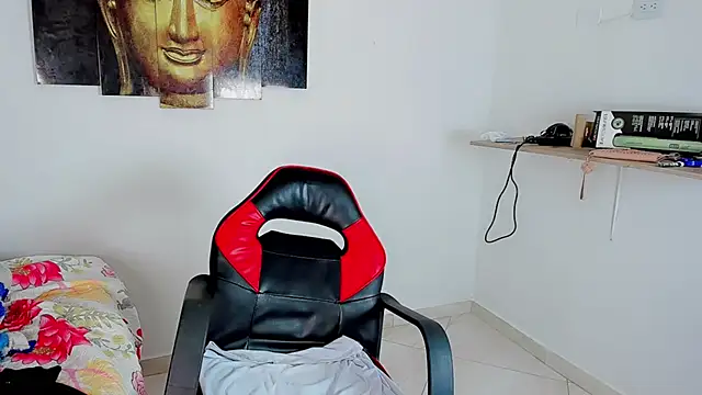 little tsgirl  online show from 02-07-26, 01:26