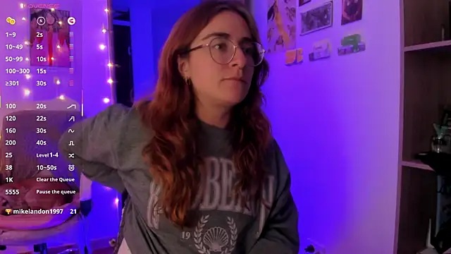 linda giggle online show from 10-01-25, 02:39