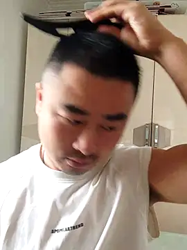 Snapshot of guozuo chatting on 02-28-26, 01:06 guozuo online show from 02-28-26, 01:06