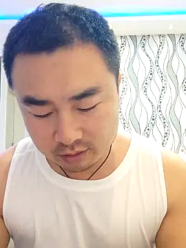 Snapshot of guozuo chatting on 03-18-26, 01:58 guozuo online show from 03-18-26, 01:58