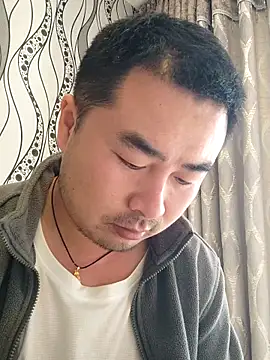 Snapshot of guozuo chatting on 03-21-26, 02:38 guozuo online show from 03-21-26, 02:38