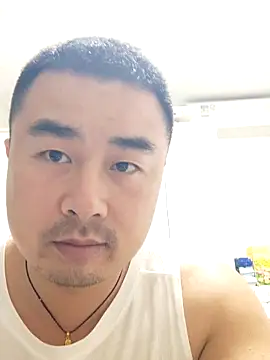 Snapshot of guozuo chatting on 03-27-26, 02:39 guozuo online show from 03-27-26, 02:39