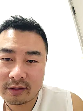 Snapshot of guozuo chatting on 04-23-26, 02:41 guozuo online show from 04-23-26, 02:41
