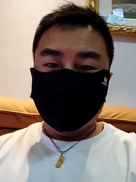 Snapshot of guozuo chatting on 05-06-26, 11:26 guozuo online show from 05-06-26, 11:26
