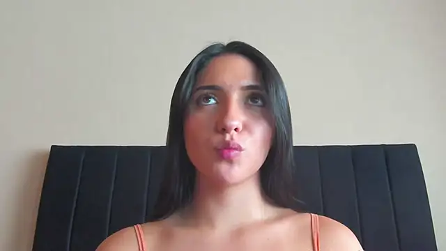 Isa And Natasha online show from 12-27-24, 03:37